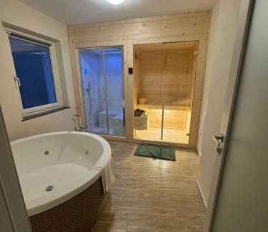 Alice Bel Colle Apartment | Bottega del Sogno con SPA