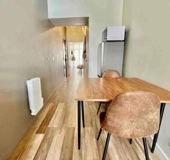 Gambetta Apartment | Bottero - Absolute Service Comfort With Balcony