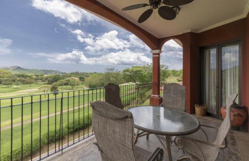Brasilito Apartment | Bougainvillea 5306 Luxury Apartment - Reserva Conchal