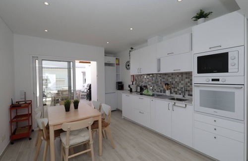 Tavira House | Bougainvillea House