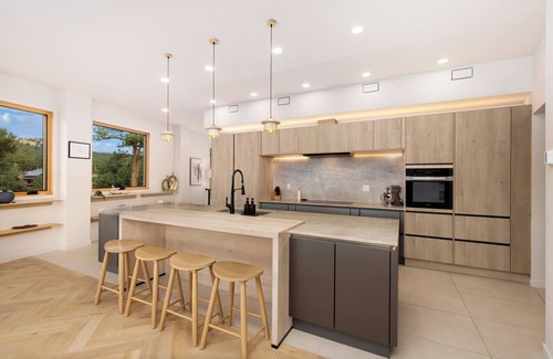 Boulder House | Boulder, CO, Luxury Mtn Home with 4 Bedrooms, Wow Views, Cedar Hot Tub, Peaceful