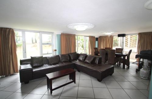 Margate Beach Apartment | Boulevard 14
