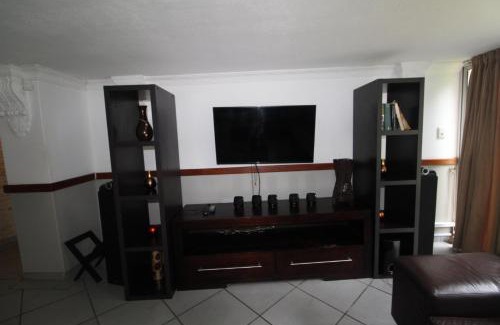 Margate Beach Apartment | Boulevard 14
