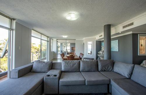 Margate Beach Apartment | Boulevard 308