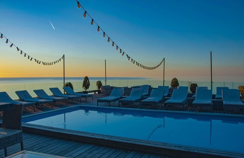 New Boulevard Hotel | Boulevardside
