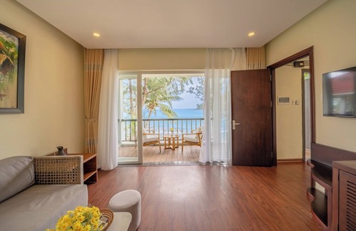 Son Tra Resort | Bounce Beach Resort and Spa