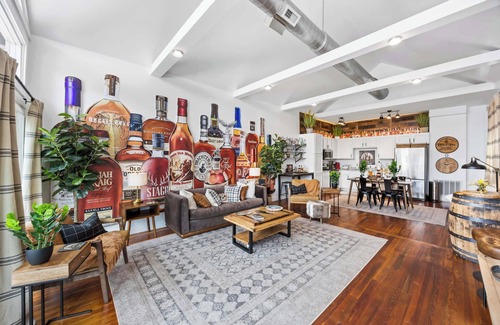 Germantown House | Bourbon Trail Spacious Backyard NEW HotTub Grill!