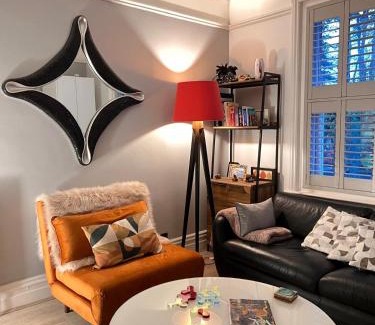 Bournemouth Apartment | Bournemouth. Private Self Contained space.