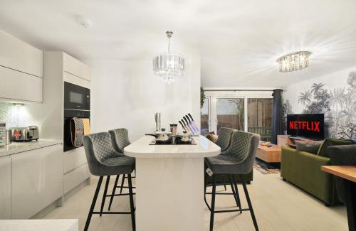 Haverstock Apartment | Boutique 2 Bed Flat in Camden - Private Garden