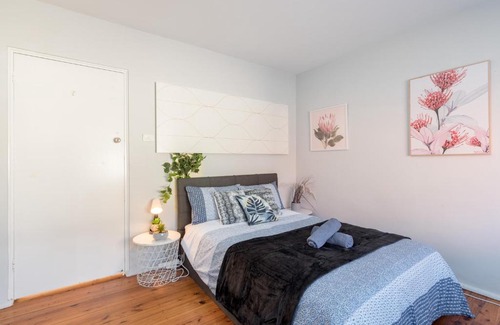 Kingsford Apartment | Boutique 2BR Unit in Kingsford Near UNSW, Randwick Sleeps6 U2