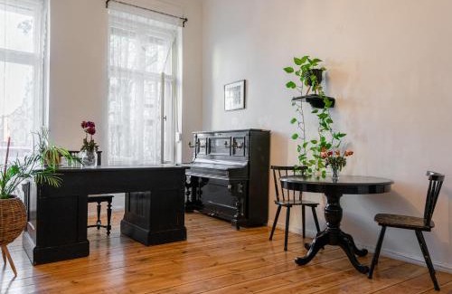 Wedding Apartment | Boutique Altbau Apartment