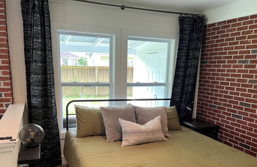 Cayce House | Boutique Bungalow close to USC/Ft. Jackson