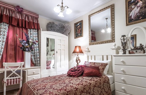 Stirling Cottage | Boutique cottage escape in the Adelaide Hills.