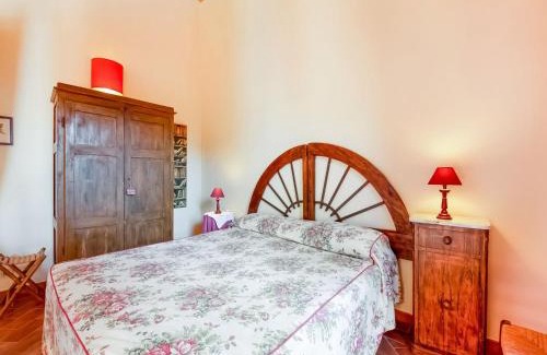 Gavignano House | Boutique Cottage in Poggibonsi with Pool