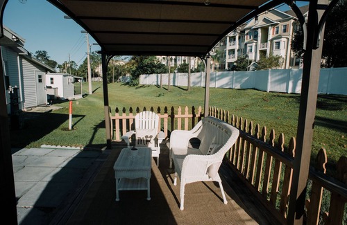 Kissimmee Cottage | Boutique Cottage near Disney and Shopping Malls