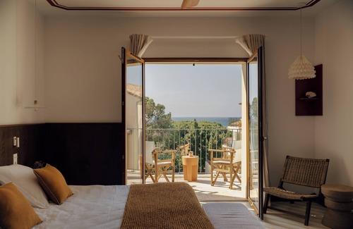 Saint-Florent Hotel | Boutique-Hôtel et Restaurant Basgi Basgi