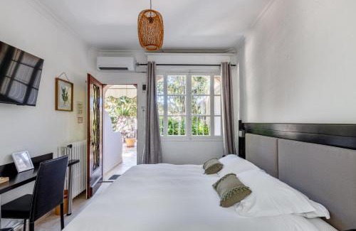 Cap-d'Antibes Hotel | Boutique Hôtel - La Garoupe-Gardiole