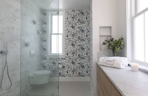 Seaside Hotel | Boutique Hotel in Seaside, Florida! Steps to Beach & Downtown! 2 Bikes