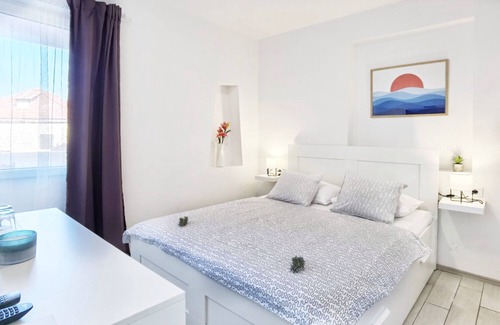 Supetar Apartment | Boutique Rooms - With Pool - 4 - R201