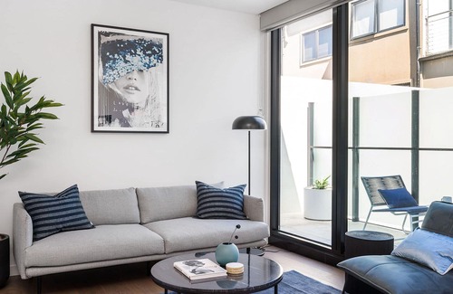 Camberwell Apartment | BOUTIQUE STAYS - Axel Apartments 102 The Parkin