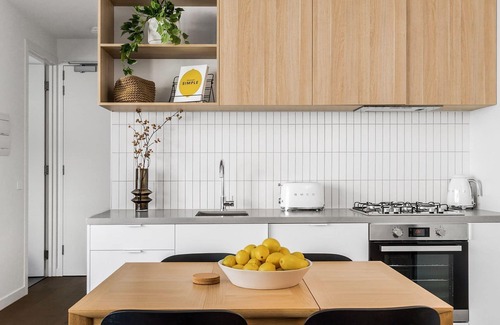 Camberwell Apartment | BOUTIQUE STAYS - Axel Apartments 102 The Parkin