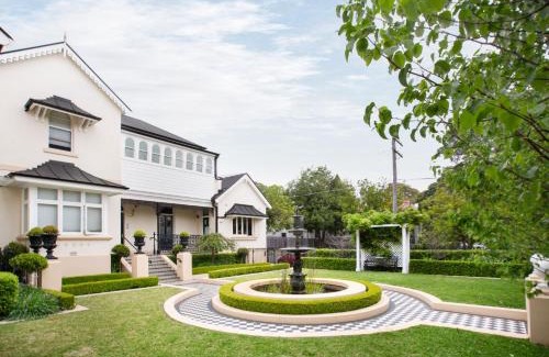 Lewisham Apartment | Boutique Studio Apartment in Heritage Home