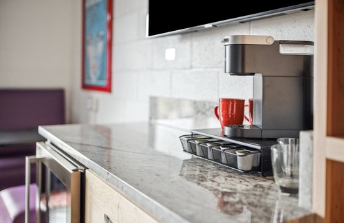 Folly Beach Hotel | Boutique Vera Hotel Room 303: King Room in the Heart of Folly Beach