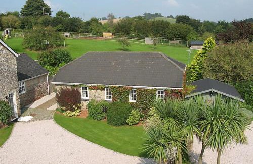 Liverton House | Bow Cottage