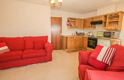 Bowness-on-Windermere Cottage | Bow Fell