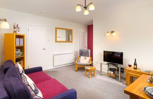 Bowness-on-Windermere Cottage | Bow Peak