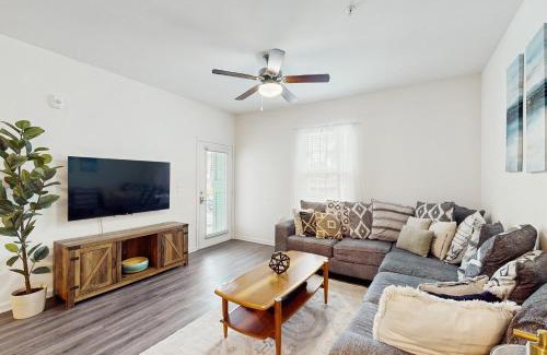 Goose Creek Apartment | Bowen Village 2107