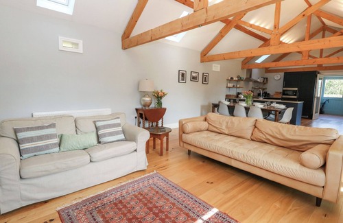 West Compton Cottage | BOWER COTTAGE, pet friendly, character holiday cottage in Beaminster