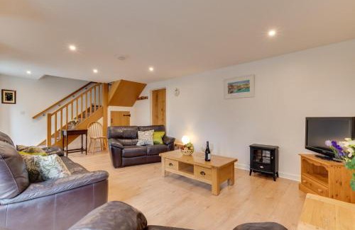 Porthcothan House | Bowgie
