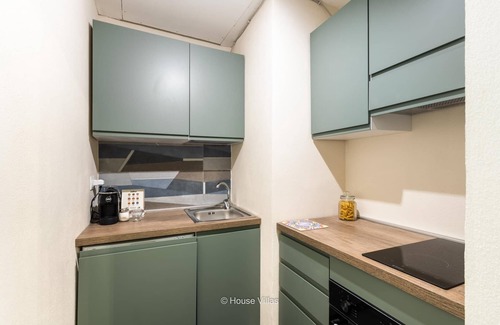 Noto Apartment | Bowie's Rooms