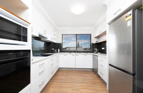 Tuncurry Apartment | Bowling Greens
