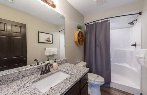 Wears Valley House | Bowling Pickleball Pool Games Mtn View Terrific Location