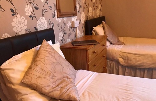 Hoole House | Bowman Lodge