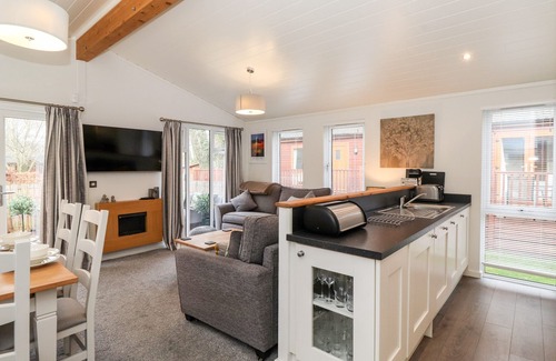 Bowness-on-Windermere Cottage | Bowness Bay Lodge