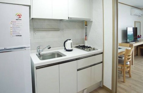 Jungmun House | Bowoohill