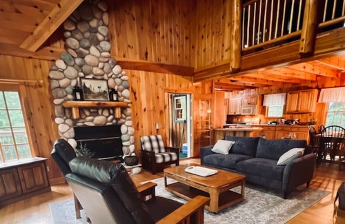 Vanderbilt House | Bows Lake House · Boyne City Vanderbilt Lake Front home 3-King beds