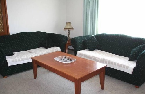 Box Hill North Villa | Box Hill accommodation