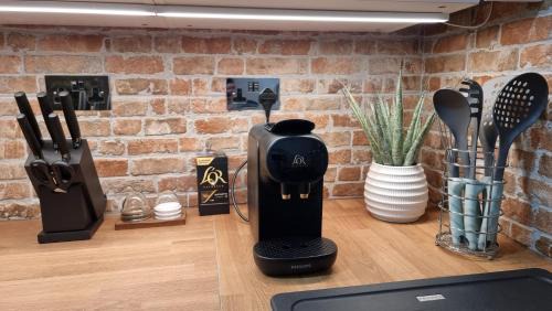 Bracknell Apartment | Boxford Lodge - Serviced Apartment in Bracknell, near Ascot & Windsor, Free Parking