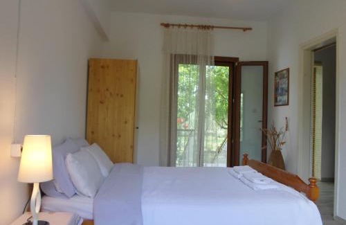 Sithonia Apartment | Bozelia Apartments