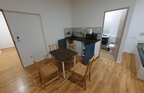 Palace District Apartment | BP Studio Apartments