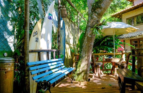 Praia de Santiago Apartment | Casa Caiçara Veio do Rio - Quarto Casal 03 Quarto em São Sebastião, Brasil