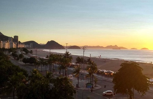 Copacabana RV Rental | Full view of Copacabana Beach - Entire Apartment