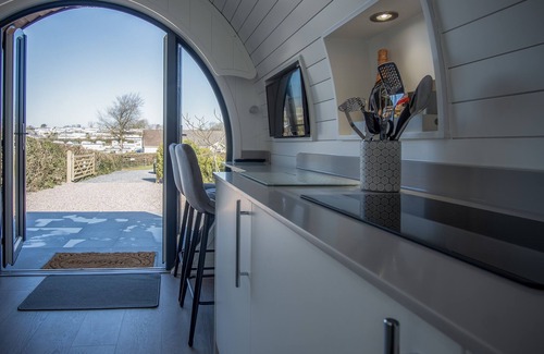 Tenby Cabin | Bracken Burrows - 1 Bed Pod - New Hedges