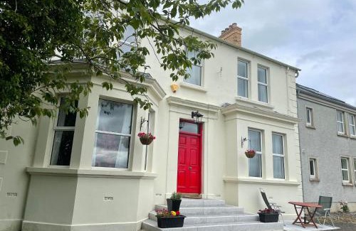 Londonderry Bed & Breakfast | Brackfield House Deal 49