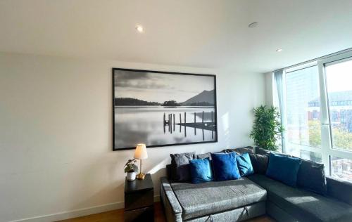 Bracknell Apartment | Bracknell RWH Spectacular Two Bedroom Apartment