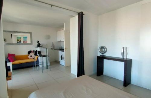 La Madrague Apartment | Brad's house.